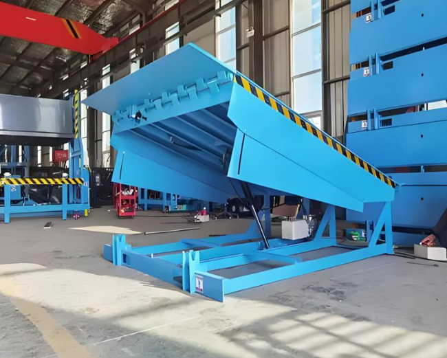 墨玉固定式登车桥